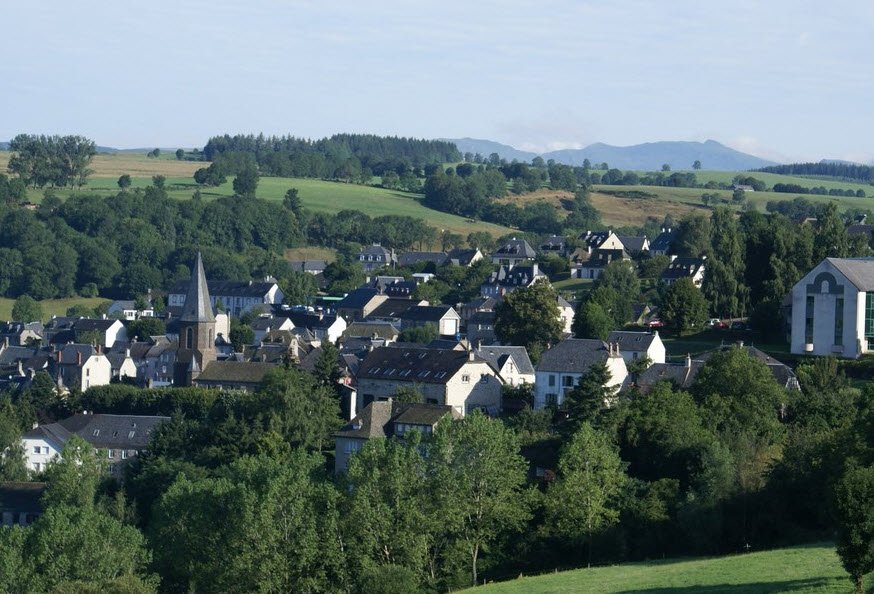 Pierrefort, France, France